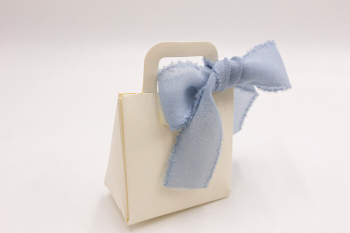 Scatolina borsina con fiocco chiffon - immagine 2