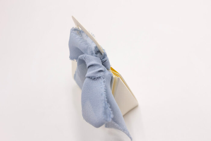 Scatolina borsina con fiocco chiffon - immagine 3