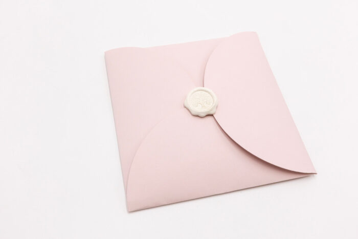 Partecipazione con Cover Fiore Quadrata e Sigillo - immagine 2